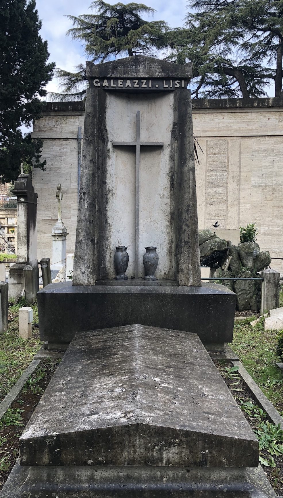 Riccardo%20Galeazzi%20Lisi%27s%20tomb%2C%20Rome%20%282%29.jpg